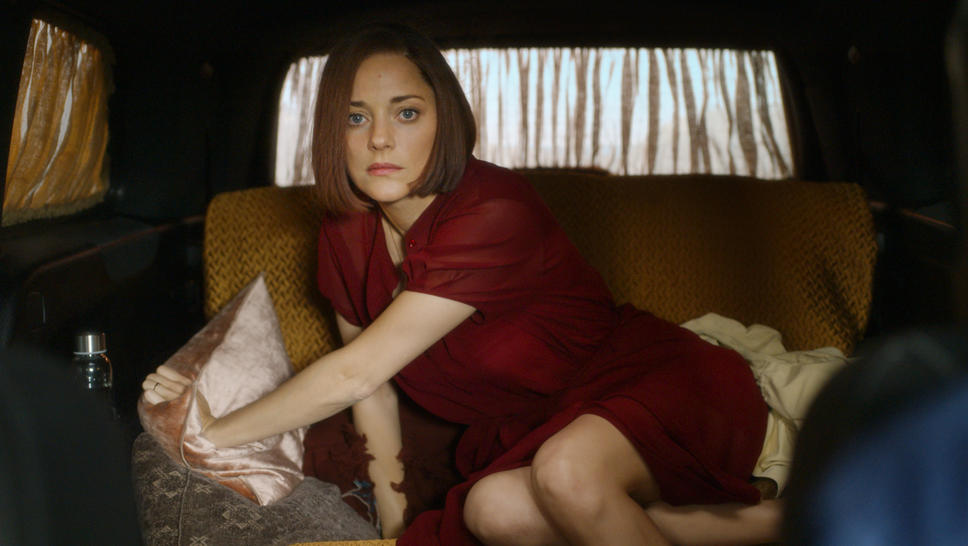 annette_stills_rec709.0068594-ret-hd.jpg (81 KB)